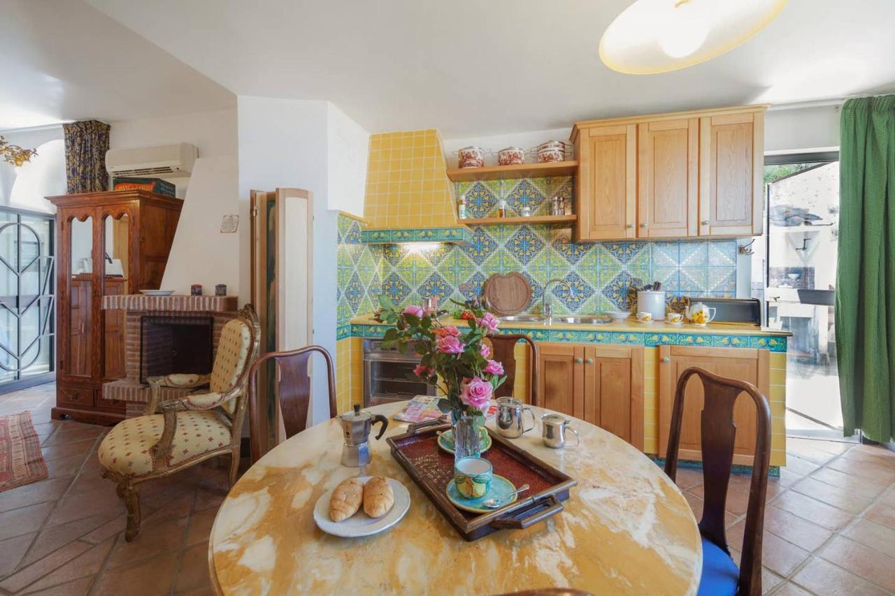 Villa Lamberti Monte di Procida Esterno foto