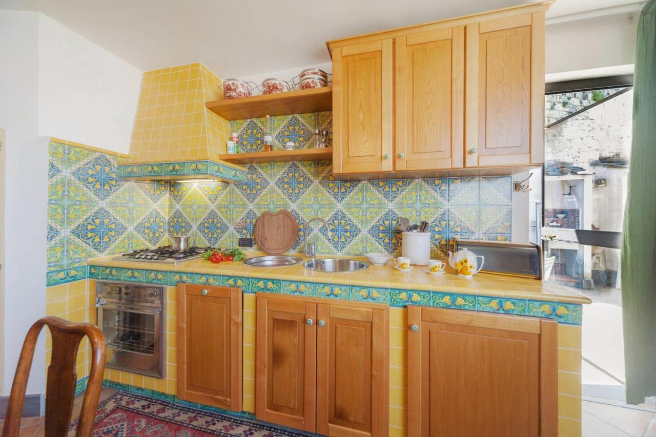 Villa Lamberti Monte di Procida Esterno foto